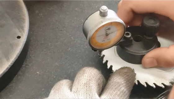 উচ্চ নির্ভুলতা উচ্চ নির্ভুলতা Torsel Saw Grinding Machine